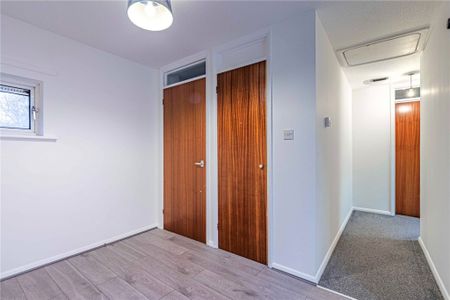 2 bed Maisonette for rent - Photo 4