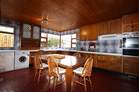 101 Ravarnet Road, Ravarnet, Lisburn, BT27 5NF - Photo 2
