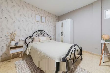 Avenida Pío XII, Valencia, Valencian Community 46015 - Photo 3