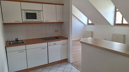 Singelwohnung mit EBK ab SOFORT für Sie da - Photo 2