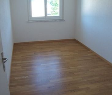 Modernes Wohnen in Glattfelden - Photo 1