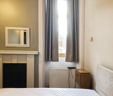 2 bedroom ground floor flat to rent - Photo 6