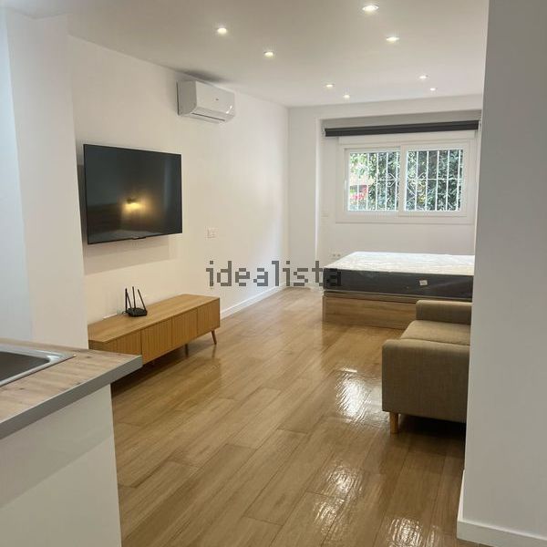 Alquiler de estudio en Avenida de Carlos Haya, 57 - Photo 1