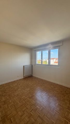 Location Appartement 4 pièces 85m² - Photo 5