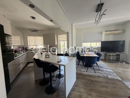 Διαμέρισμα για ενοικίαση - Γλυφάδα, - Photo 2