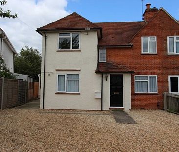 5 Bed - Sycamore Road, Reading - Photo 1