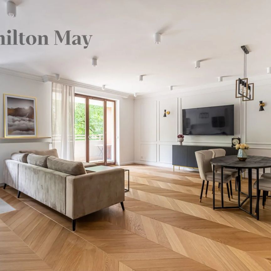 Wyjątkowy, czteropokojowy apartament w zielonej części Powiśla - Photo 1