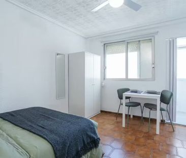 Carrer de Sant Fermí, Torrent, Valencian Community 46900 - Photo 3