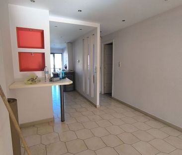 Διαμέρισμα για ενοικίαση - Κόρινθος, - Photo 4