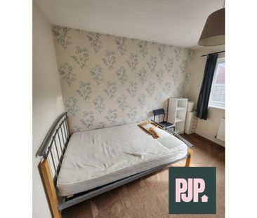 1 bedroom in a house share to rent - Photo 5