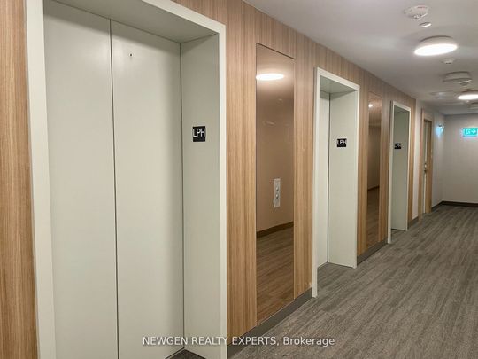 For Lease - 1100 Sheppard Avenue Unit# LPH33, Toronto, Ontario - Photo 1