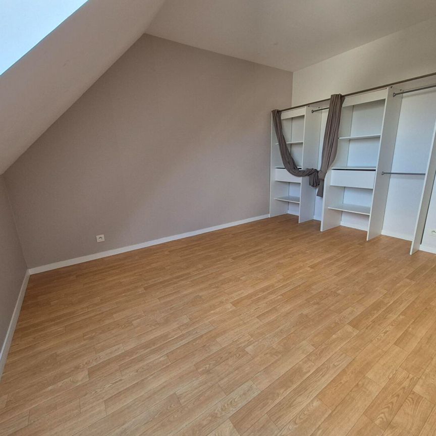 Location Appartement 3 pièces 72m² TINTENIAC 35190 - Photo 1