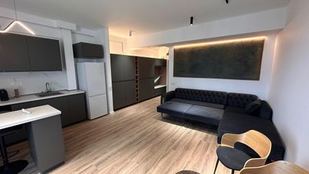 STUDIO MOBILAT UTILAT AVIATORII RESIDENCE - Fotografie 2