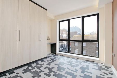 3 bedroom apartment to rent - Photo 3