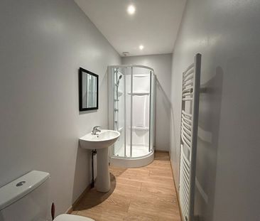 Location Appartement 1 pièce 32m² - Photo 3