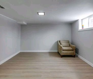 For Lease - 19 Bardwell Crescent Unit# Bsmt B, Toronto, Ontario - Photo 4