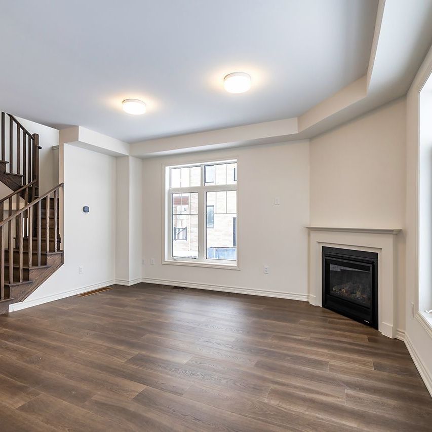 For Lease - 67 Debois Street, Kawartha Lakes, Ontario - Photo 1