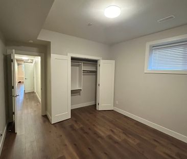 4399 Emily Carr Place - Lower Suite - Photo 2