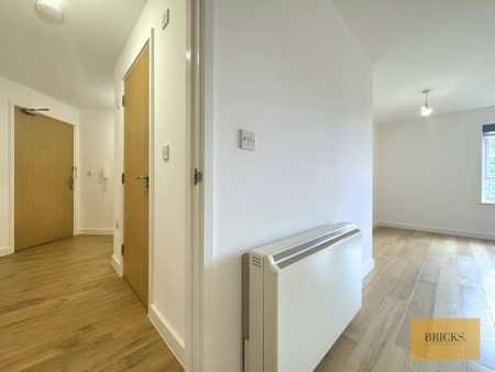 1 bedroom flat to rent - Photo 5