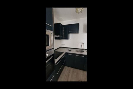 Studio Flat, Brunswick Place, BN3 - Photo 5