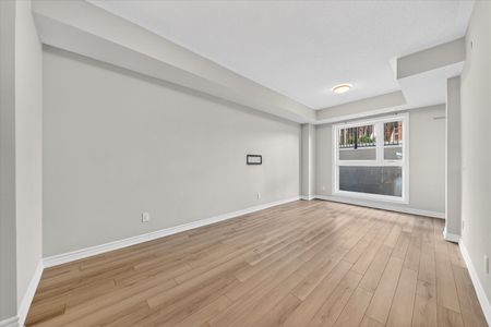 For Lease - 349 Wheat Boom Drive Unit# 124, Oakville, Ontario - Photo 3