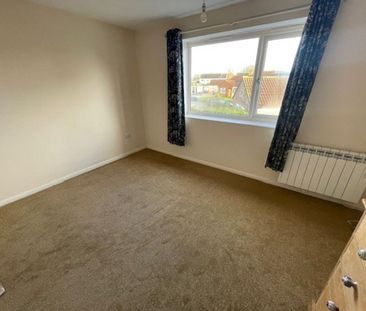 2 bedroom semi-detached house to rent - Photo 5