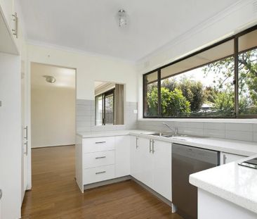 27 Larnook Crescent, Aspendale. - Photo 3