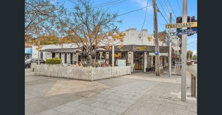 Beachfront Apartment in Prime Brighton-Le-Sands Location - Photo 4