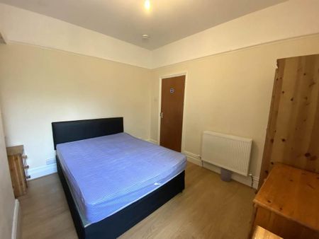 7 bedroom house to rent - Photo 4