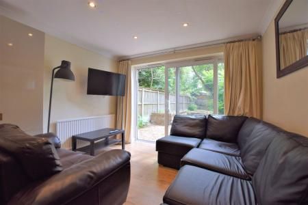 7 Bed Student House - Wincheap - Photo 1