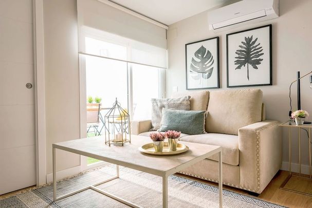 Calle Trinidad Grund, Málaga, Andalusia 29001 - Photo 1