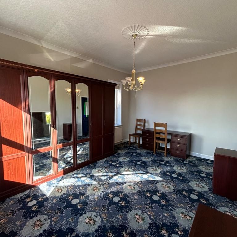 2 bedroom detached house to rent - Photo 1