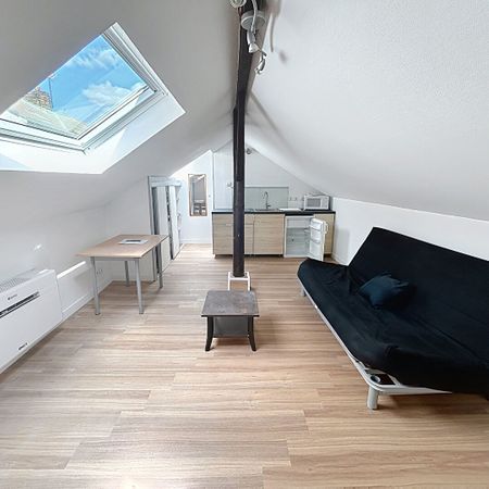 Appartement à louer - REIMS - PROCHE AVENUE DE LAON - Photo 4