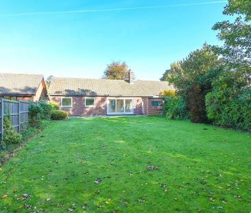 3 bedroom bungalow to rent - Photo 4