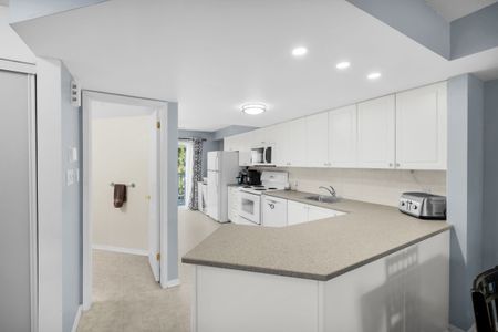 For Lease - 250 Cresthaven Drive Unit# 3, Barrhaven, Ontario - Photo 2