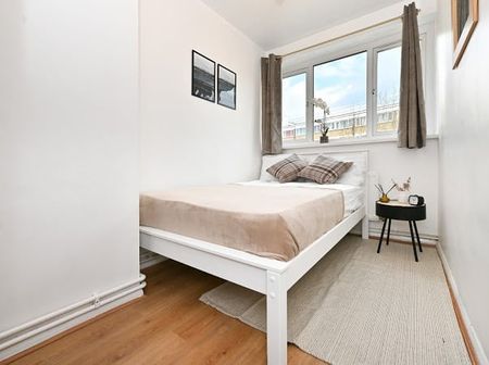 Room in a Shared Flat, Tildesley Road, SW15 - Photo 4