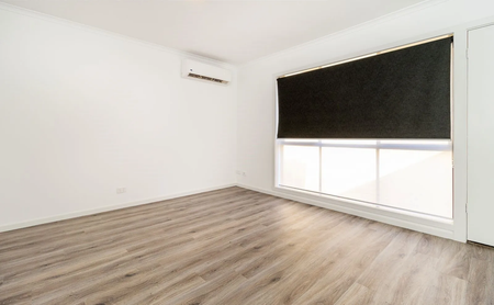 Modern Comfort & Low-Maintenance Living in a Quiet Location - Photo 3