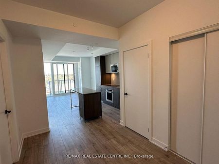 For Lease - 220 Missinnihe Way Unit# 1002, Mississauga, Ontario - Photo 3