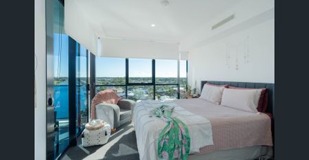 Absolute waterfront Unfurnished 2 Bedrooms apartment living!! - Photo 2