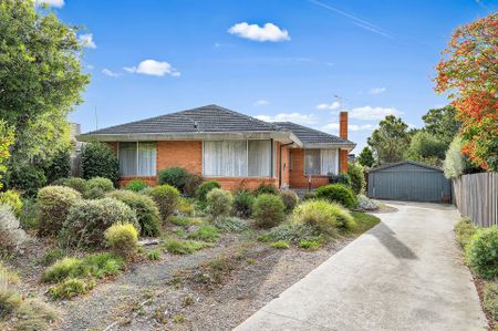 41 Lomond Avenue, Kilsyth - Photo 4