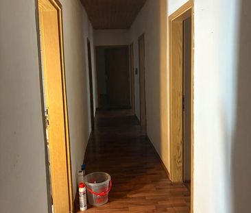 Große helle Wohnung in ruhiger Lage - Photo 1