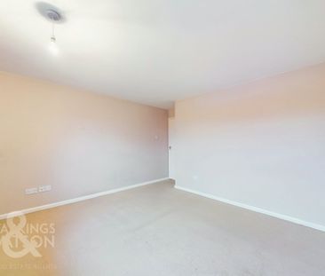 Howe Lane, Poringland, Norwich - Photo 3