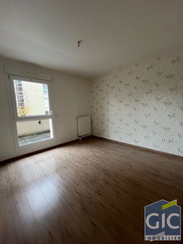 Location Appartement 3 pièces 68m² - Photo 4