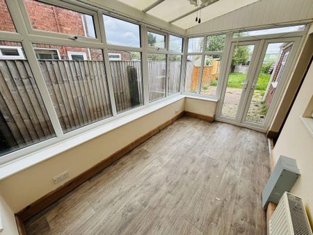 4 bedroom house to rent - Photo 3