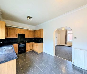 2 bedroom terraced house to rent - Photo 6