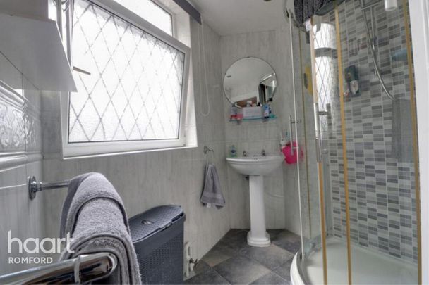 2 bedroom maisonette to rent - Photo 1