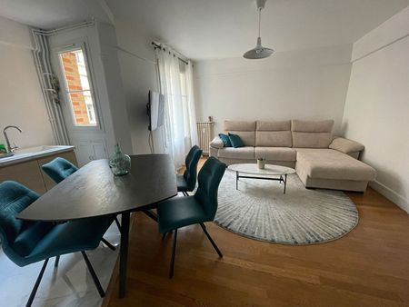 Location appartement 2 pièces, 48.61m², Fontenay-sous-Bois - Photo 2