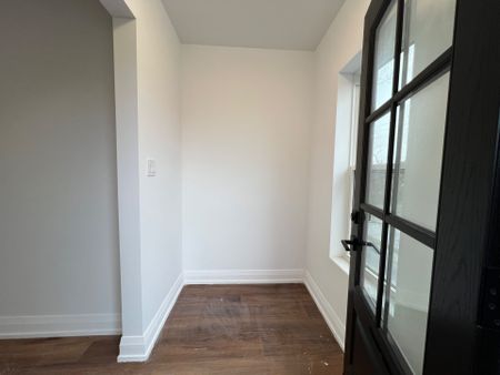 For Lease - 4876 Simcoe Street Unit# 4, Niagara Falls, Ontario - Photo 3