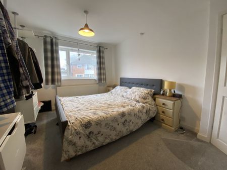 3 Bedroom Semi Detached - Photo 3