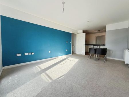 2 bedroom apartment to rent - Photo 3